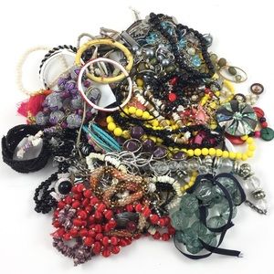 Costume Jewelry 4 lbs Lot Vintage Modern Wearable